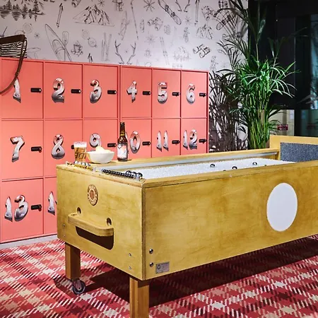 Hotel Moxy Annecy