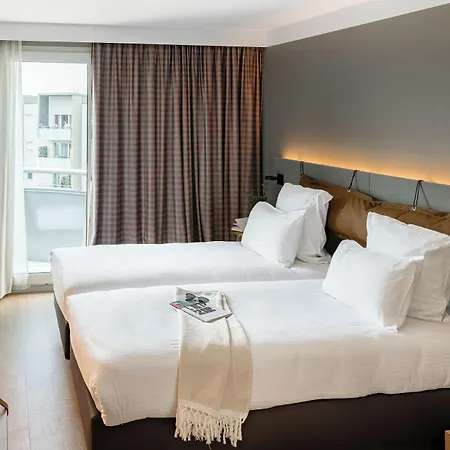 Hotel Moxy