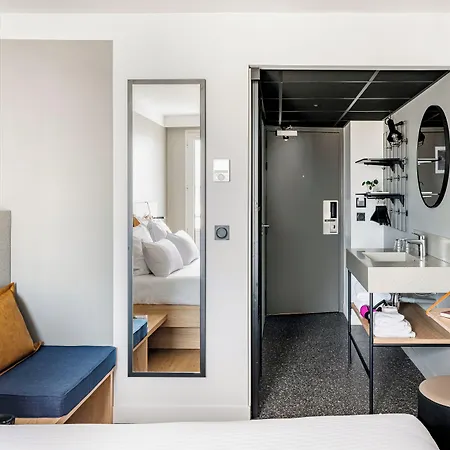 Moxy Annecy