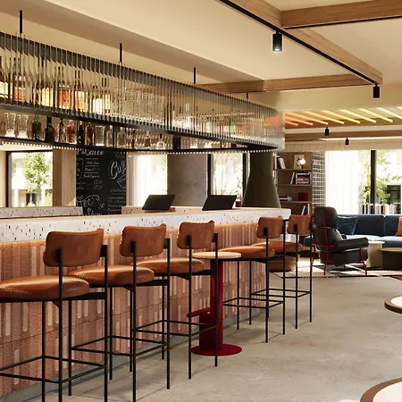 Moxy Hotel