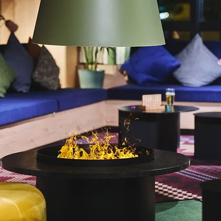 Moxy 3* Άννεσι