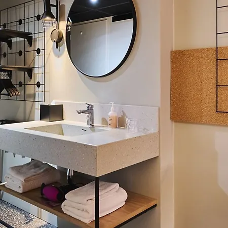 Moxy Hotel