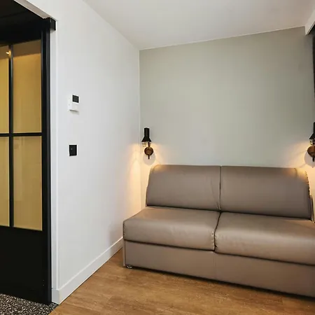 Moxy Hotel Annecy